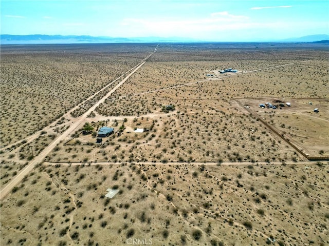 bird's eye view featuring a mountain view