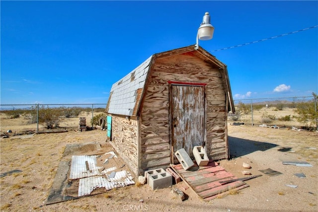 view of outbuilding