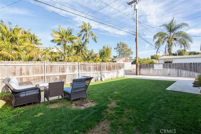 view of yard with a patio area