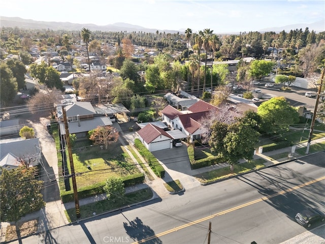 drone / aerial view featuring a mountain view