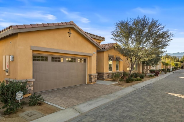 view of mediterranean / spanish-style home