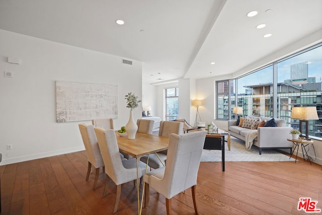 dining room with light hardwood / wood-style floors