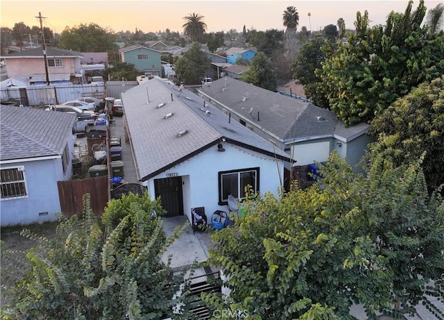 view of aerial view at dusk