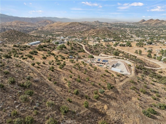 bird's eye view featuring a mountain view