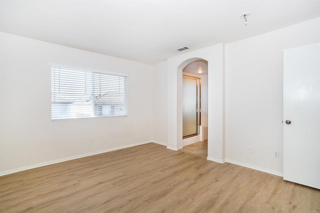 empty room featuring light hardwood / wood-style flooring