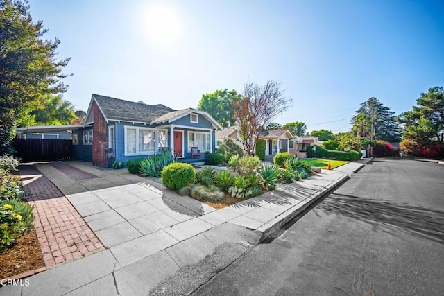 view of front of property