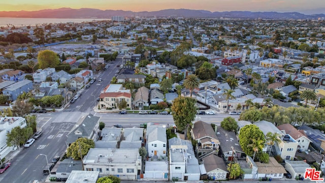 view of aerial view at dusk