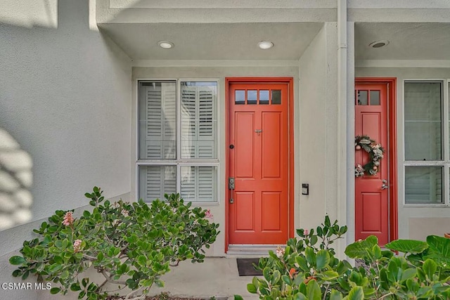 view of property entrance