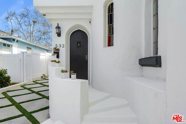 view of doorway to property