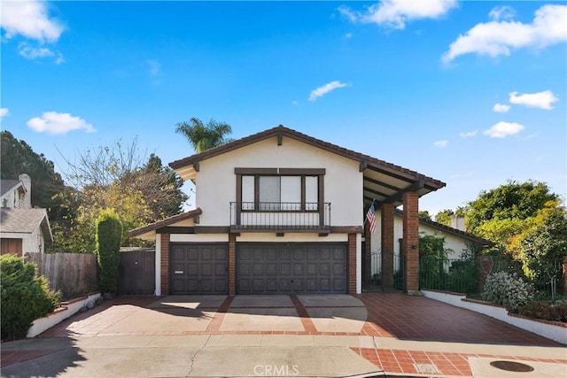 view of front of home featuring a garage