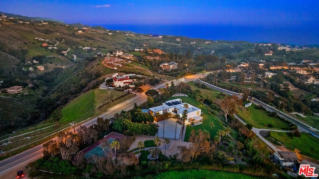 view of aerial view at dusk