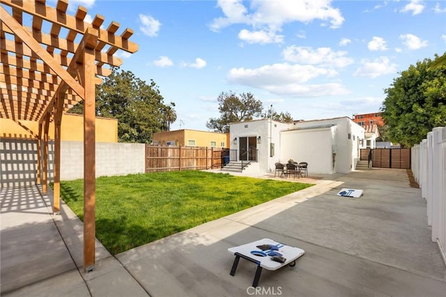 view of yard with a patio area and a pergola