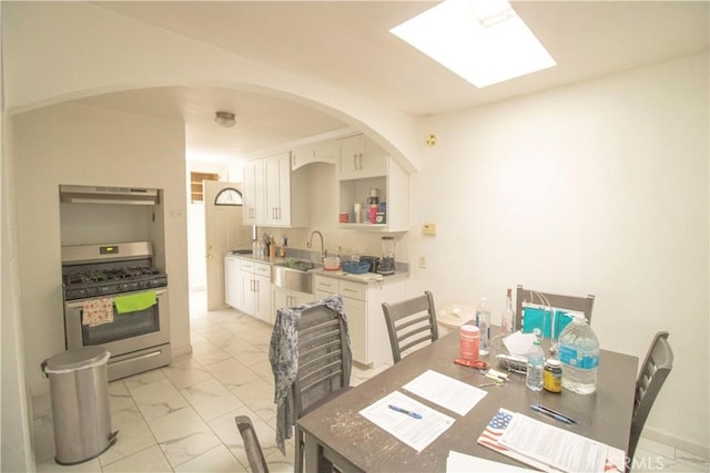 dining space with sink