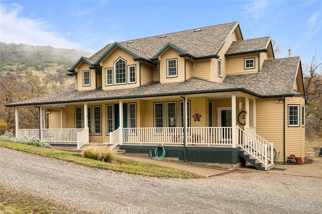 view of front facade with a porch