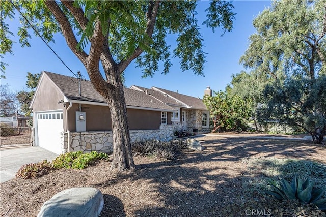 Listing photo 3 for 2921 Scott Rd, Burbank CA 91504