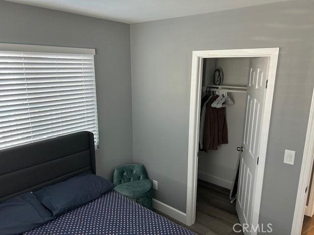 bedroom featuring a closet