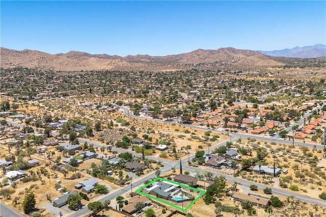 bird's eye view featuring a mountain view