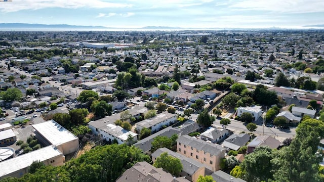 bird's eye view featuring a mountain view