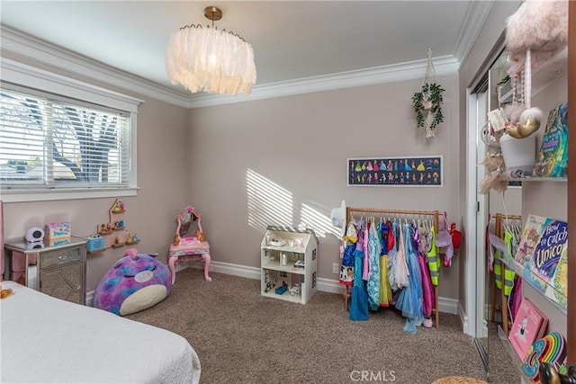 bedroom with carpet flooring, ornamental molding, and a notable chandelier