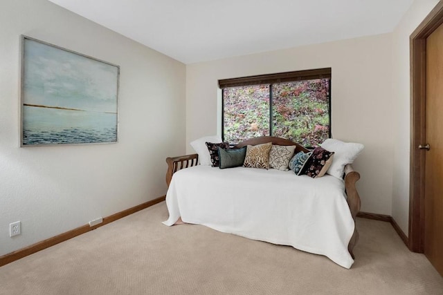 view of carpeted bedroom