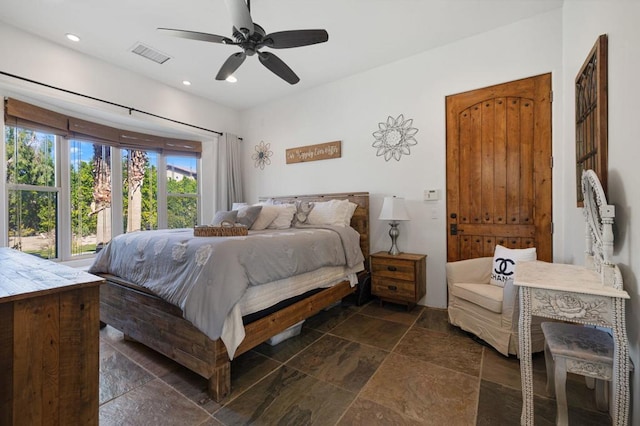 bedroom with ceiling fan