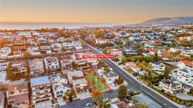 view of aerial view at dusk