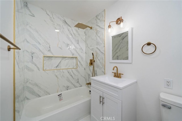 full bathroom with tiled shower / bath combo, vanity, and toilet