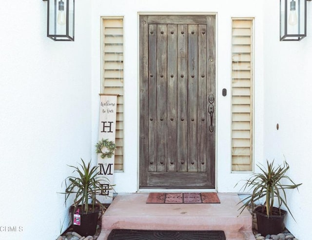 view of property entrance