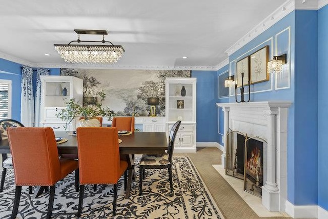 dining space featuring carpet flooring and crown molding