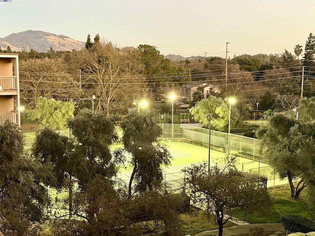 view of property's community featuring a mountain view