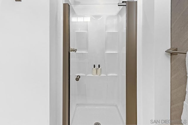 bathroom with walk in shower