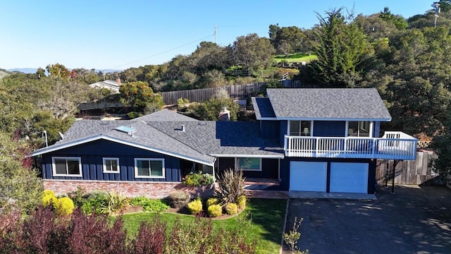 view of front of home featuring a garage