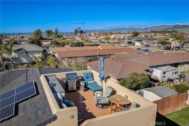 bird's eye view featuring a mountain view