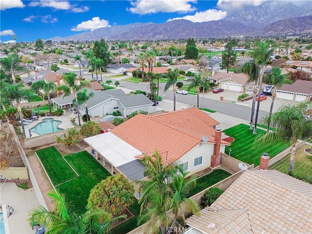 bird's eye view featuring a mountain view