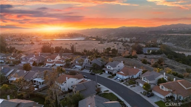 view of aerial view at dusk