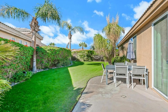 view of yard with a patio