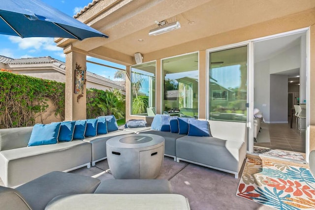 view of patio / terrace featuring an outdoor hangout area