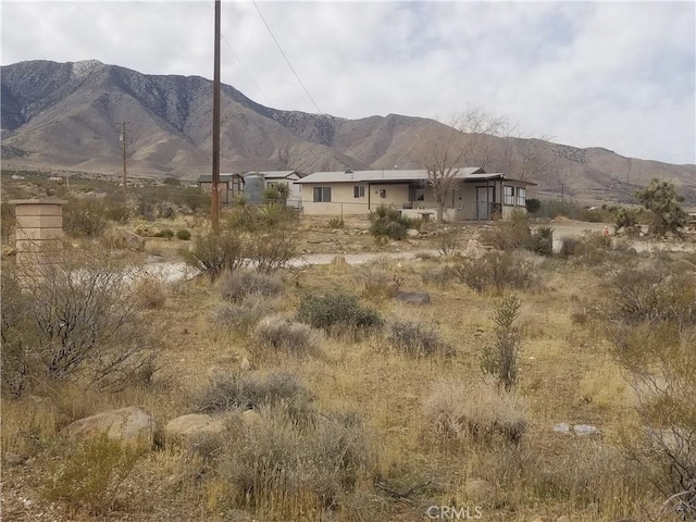 31072 Azurite Rd, Lucerne Valley, CA 92356 - mountain view