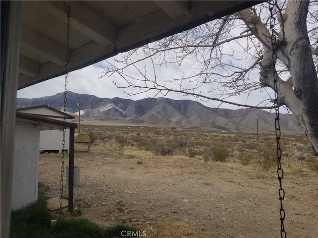 31072 Azurite Rd, Lucerne Valley, CA 92356 - property view of mountains