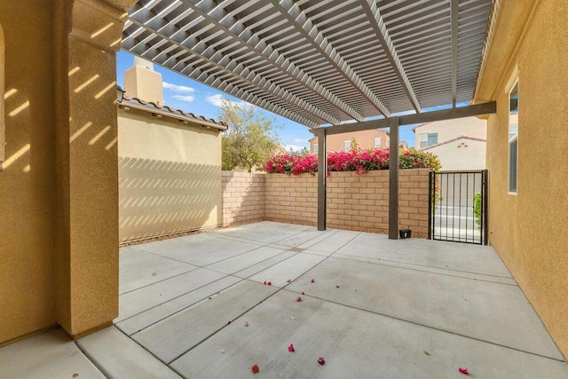 view of patio featuring a pergola