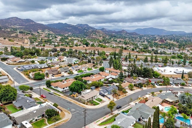 bird's eye view with a mountain view