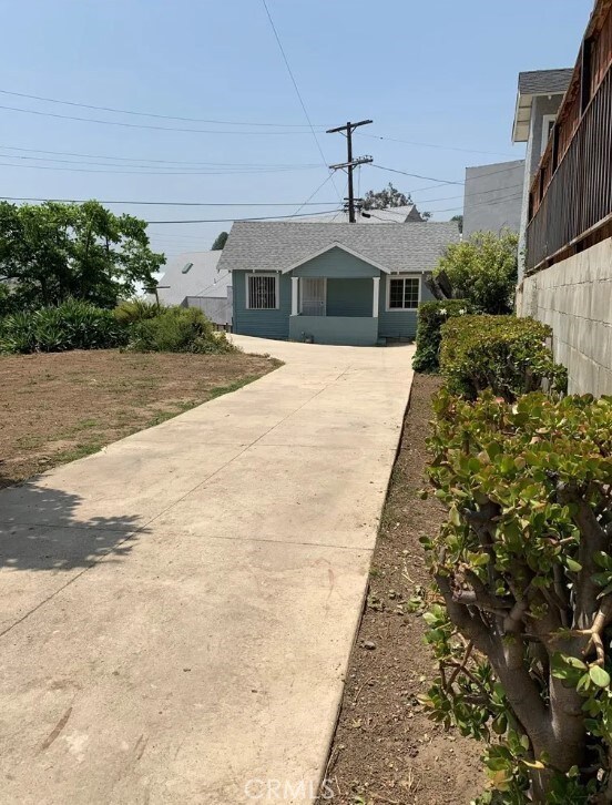 view of bungalow-style house