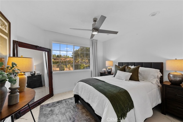 bedroom with ceiling fan