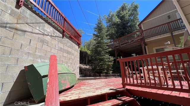 view of wooden deck