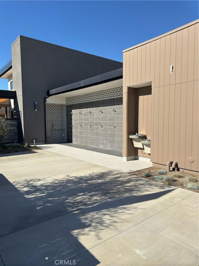 15844 Caterpillar Dr, Fontana, CA 92336 - photo 19