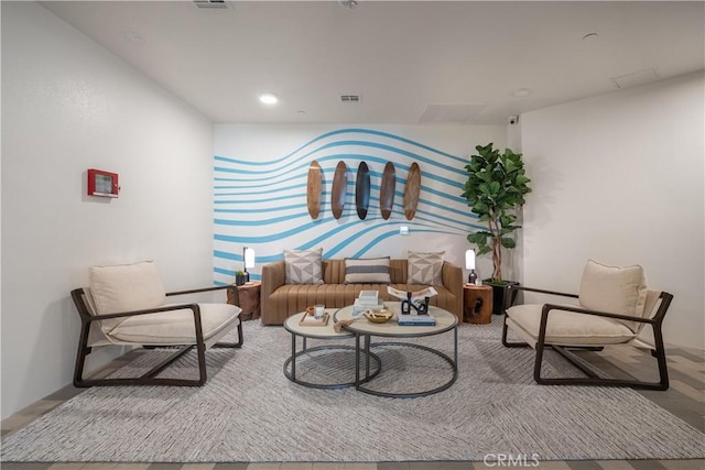 414 Main St Unit 310, Huntington Beach, CA 92647 - living room featuring recessed lighting