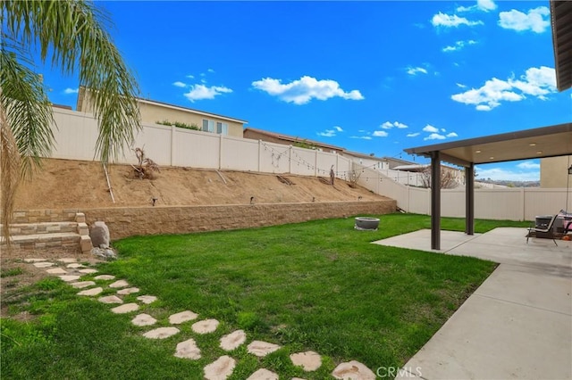 view of yard with a patio