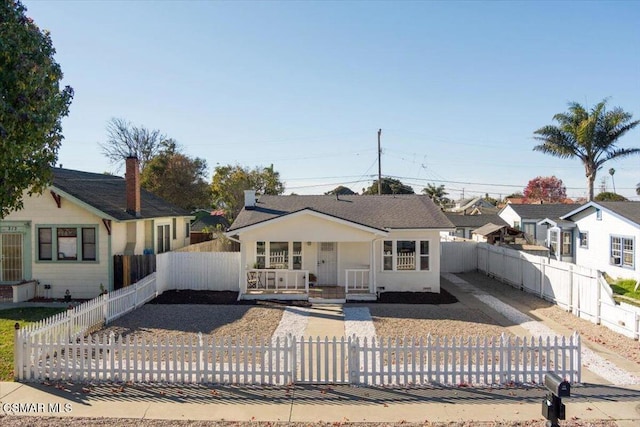 view of front of home featuring a porch