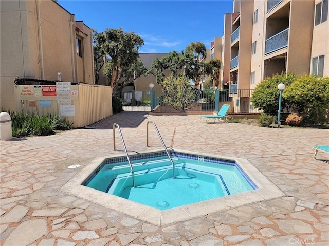 18307 Burbank Blvd Unit 14, Tarzana, CA 91356 - photo 24