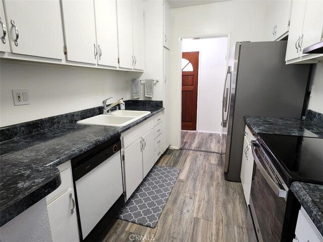 18307 Burbank Blvd Unit 14, Tarzana, CA 91356 - photo 4